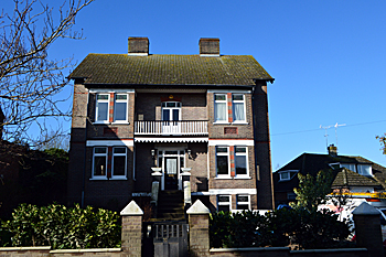 Ashtonville - 70 Luton Road February 2016